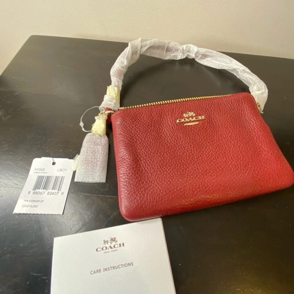 NWT COACH mini wristlet wallet, burgundy with gold hardware - Picture 7 of 7